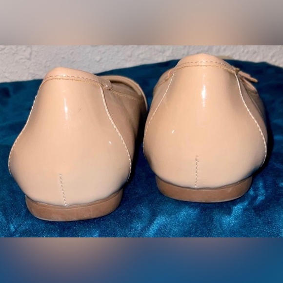 G.H. Bass & Co. Melanie Flats slip Ons. Size 9. Casual comfort, Cap Toe. - Picture 3 of 9